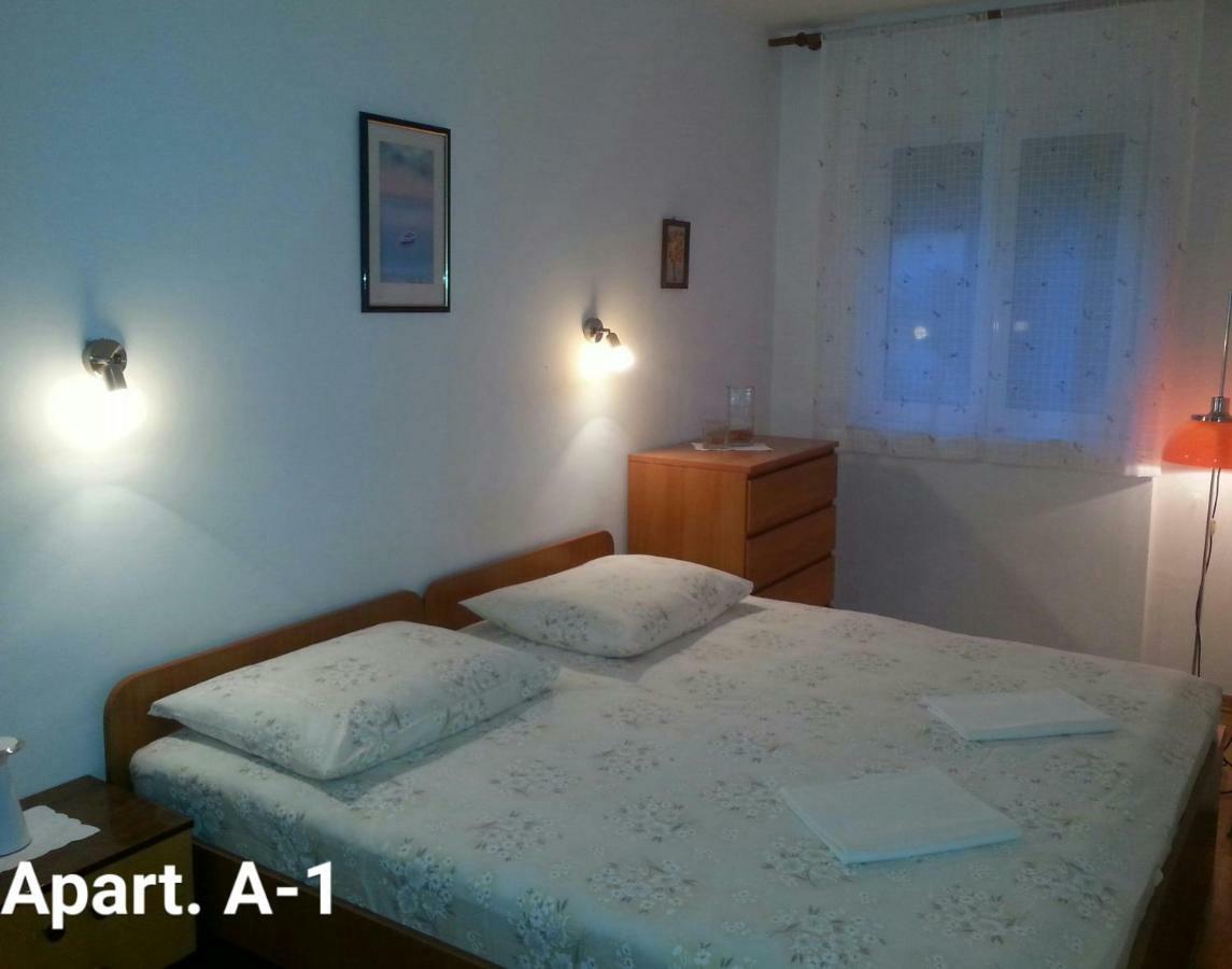 Apartmani A1 Marina, Okrug Gornji Trogir Kültér fotó